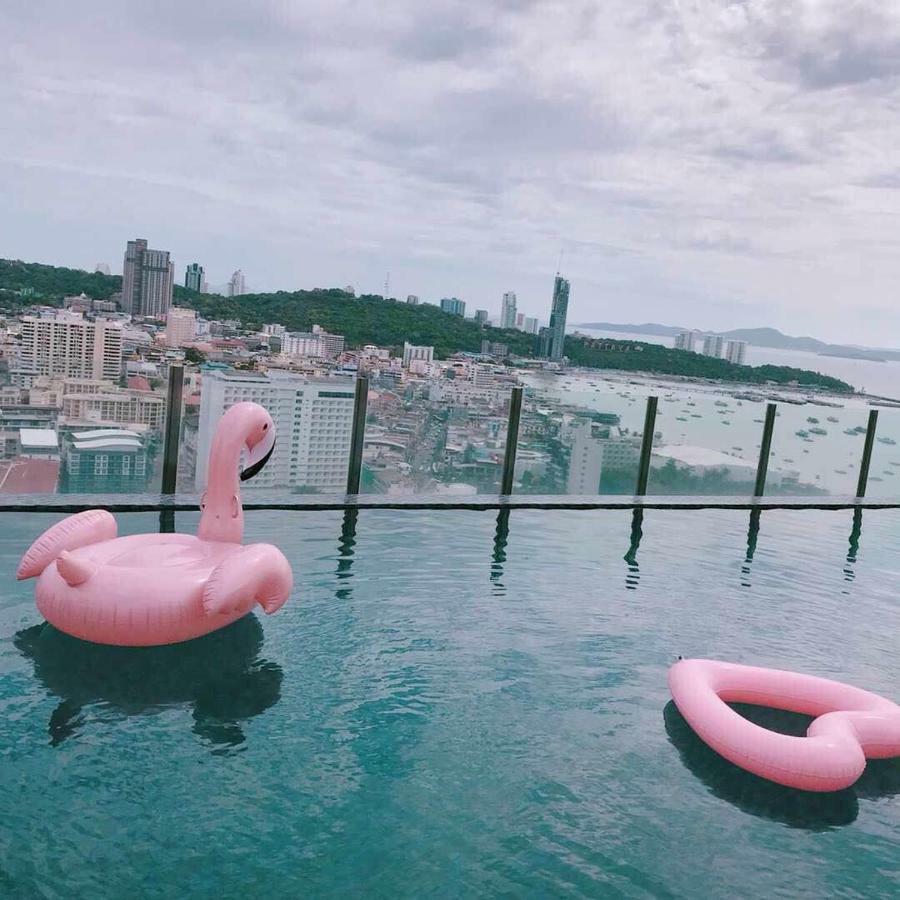 The Base Condo Pattaya Bagian luar foto