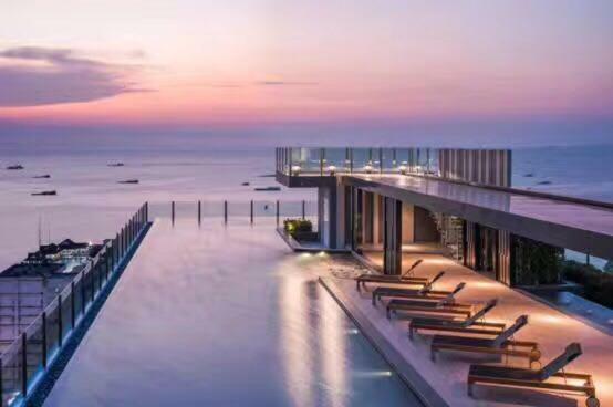 The Base Condo Pattaya Bagian luar foto